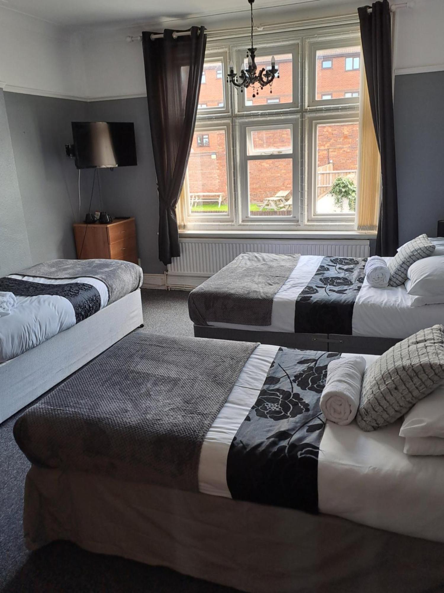 Sheridans Budget Accomodation Wallasey Exterior foto